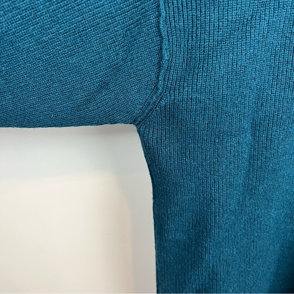 New Free People Softly Structured Tunic Sweater Peacock Jewel Blue Cowl Neck M - Picture 4 of 8